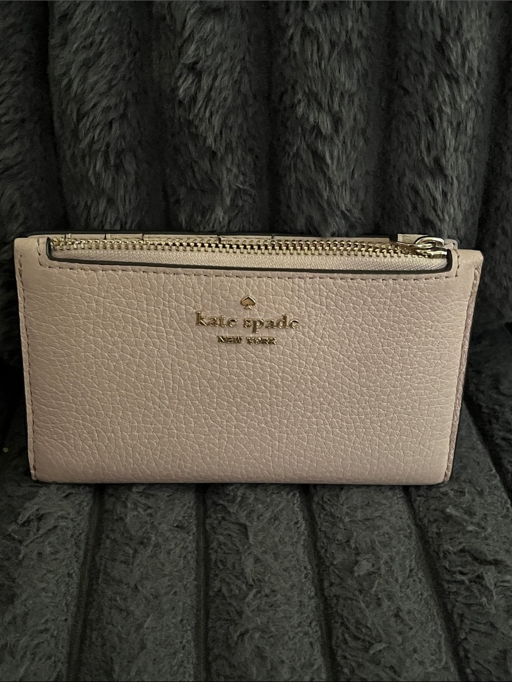 kate spade Light Pink Pebbled Leather Card Wallet with Gold Logo